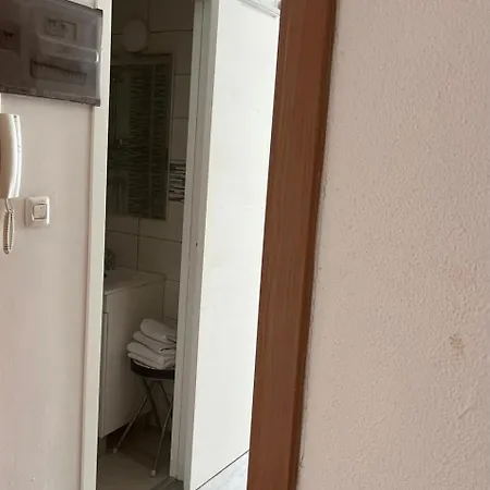 Apartment Tobago215 *